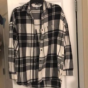 Black & black boyfriend plaid flannel
